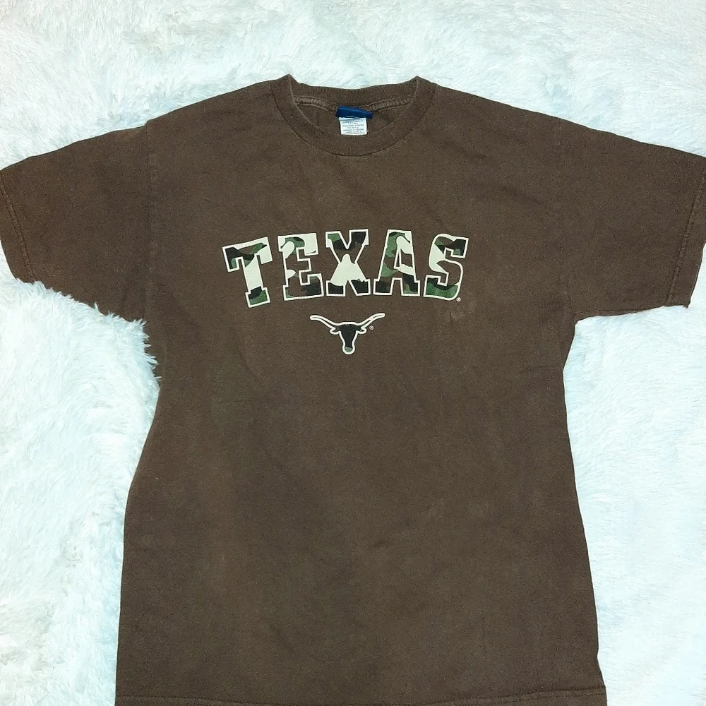 Texas Longhorns camo CHAMPS tee shirt - Picture 2 of 3